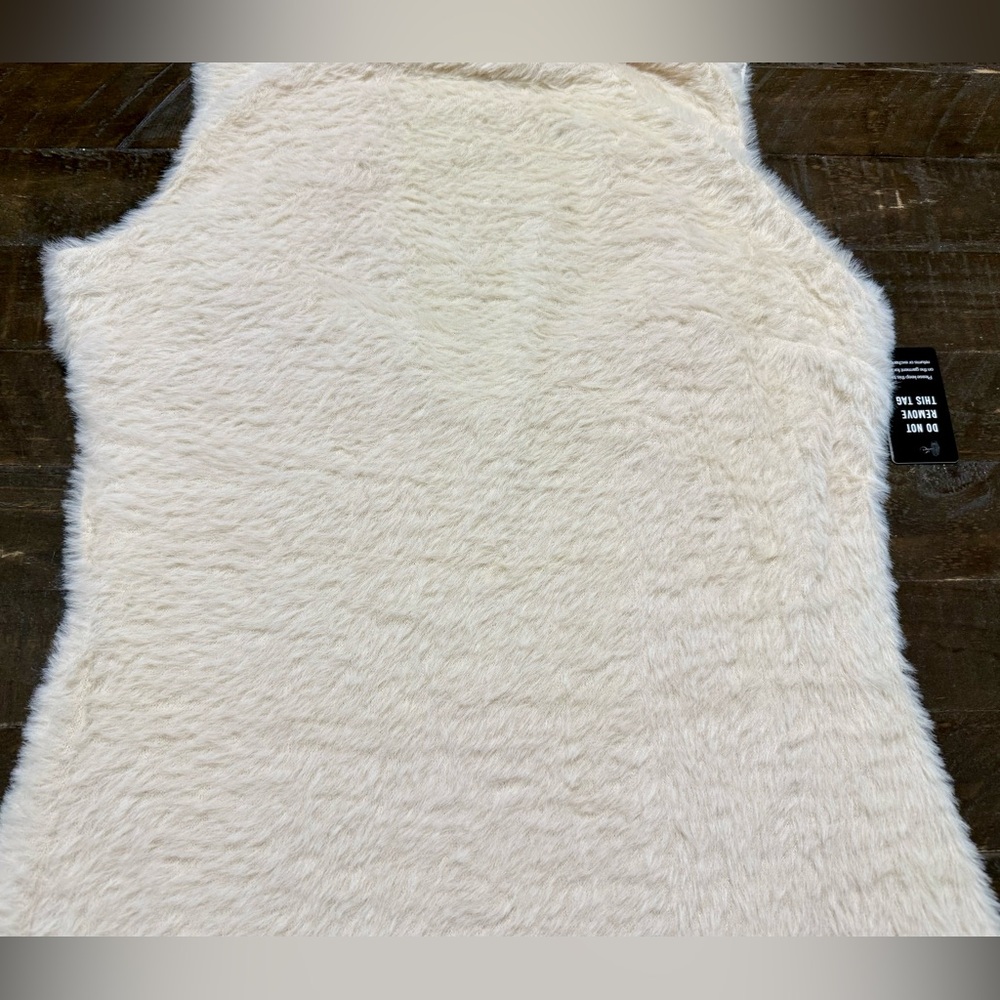 NWT Express Cream Faux Fur Mini Dress Sz Large - Picture 9 of 16